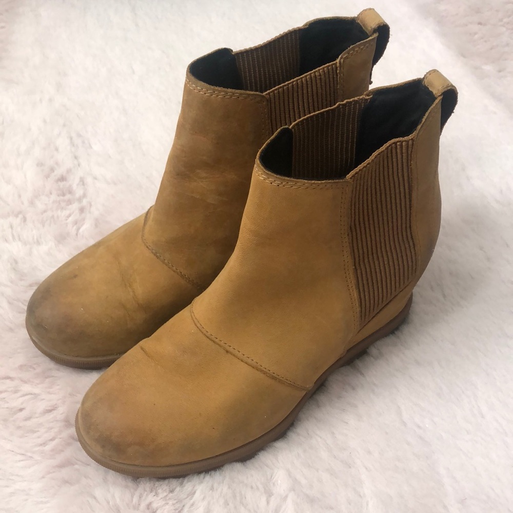 Sorel Joan of Arctic II waterproof bootie